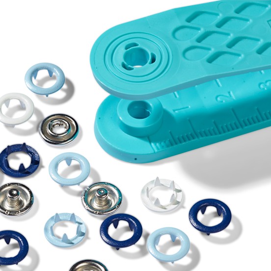 PRYM Knoflík stiskací JERSEY 8 mm - modrý, světlemodrý a bílý
