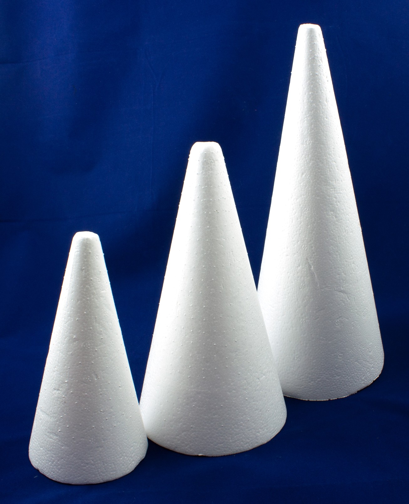 Polystyrenový kužel 15 cm